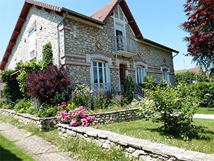 CLOS DU SEQUOIA, Chambre d'hôtes dans l'Essonne