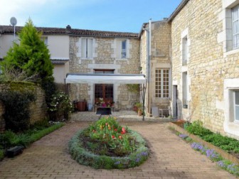 Chambres d'hôtes le Gua, Chambre d'hôtes en Charente-Maritime