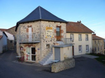 Auberge l'Astrassadou, Chambre d'hôtes dans le Cantal