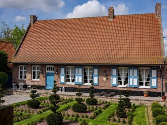 Manoir du castelveld , Chambre d'hôtes dans le Nord