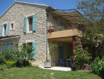 La Ballière, Chambre d'hôtes dans le Vaucluse