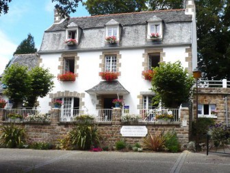 DEMEURE DES TILLEULS, Chambre d'hôtes dans le Finistère