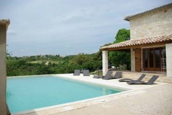 Le Mas de la Luciole, Chambre d'hôtes en Ardèche