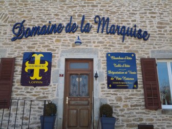 DOMAINE DE LA MARQUISE, Chambre d'hôtes dans le Jura