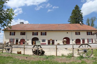 LES HYPOLITES, Chambre d'hôtes dans le Jura