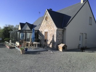 La table d'Isa et Dom , Chambre d'hôtes dans la Manche