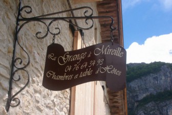 La Grange à Mireille, Chambre d'hôtes dans la Drôme