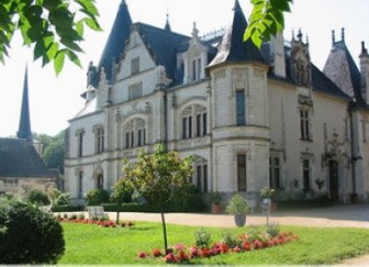 CHATEAU DE VERETZ, Chambre d'hôtes dans l'Indre-et-Loire