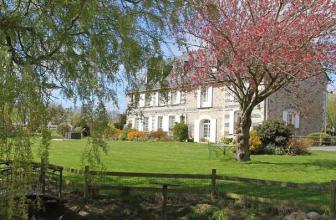 MANOIR DE GUETTEVILLE, Chambre d'hôtes en Seine-Maritime