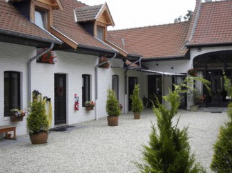 LA FERME DE LA PLACE, Chambre d'hôtes dans le Nord